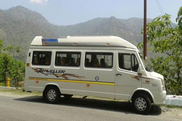 12 Seater Tempo Traveller on rent in amritsar