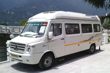 15 Seats Tempo Traveller